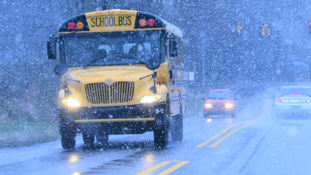 Updates on road conditions, school closures San Antonio 2024